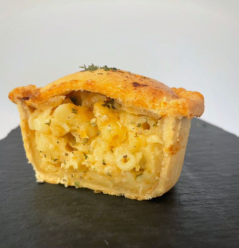 Smokey Mac n Cheese Pie