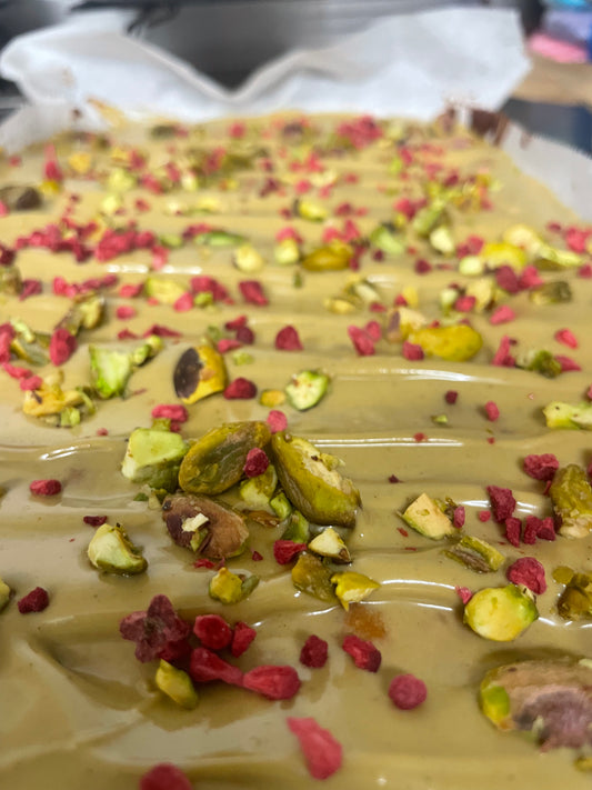 Pistachio & Raspberry Blondie