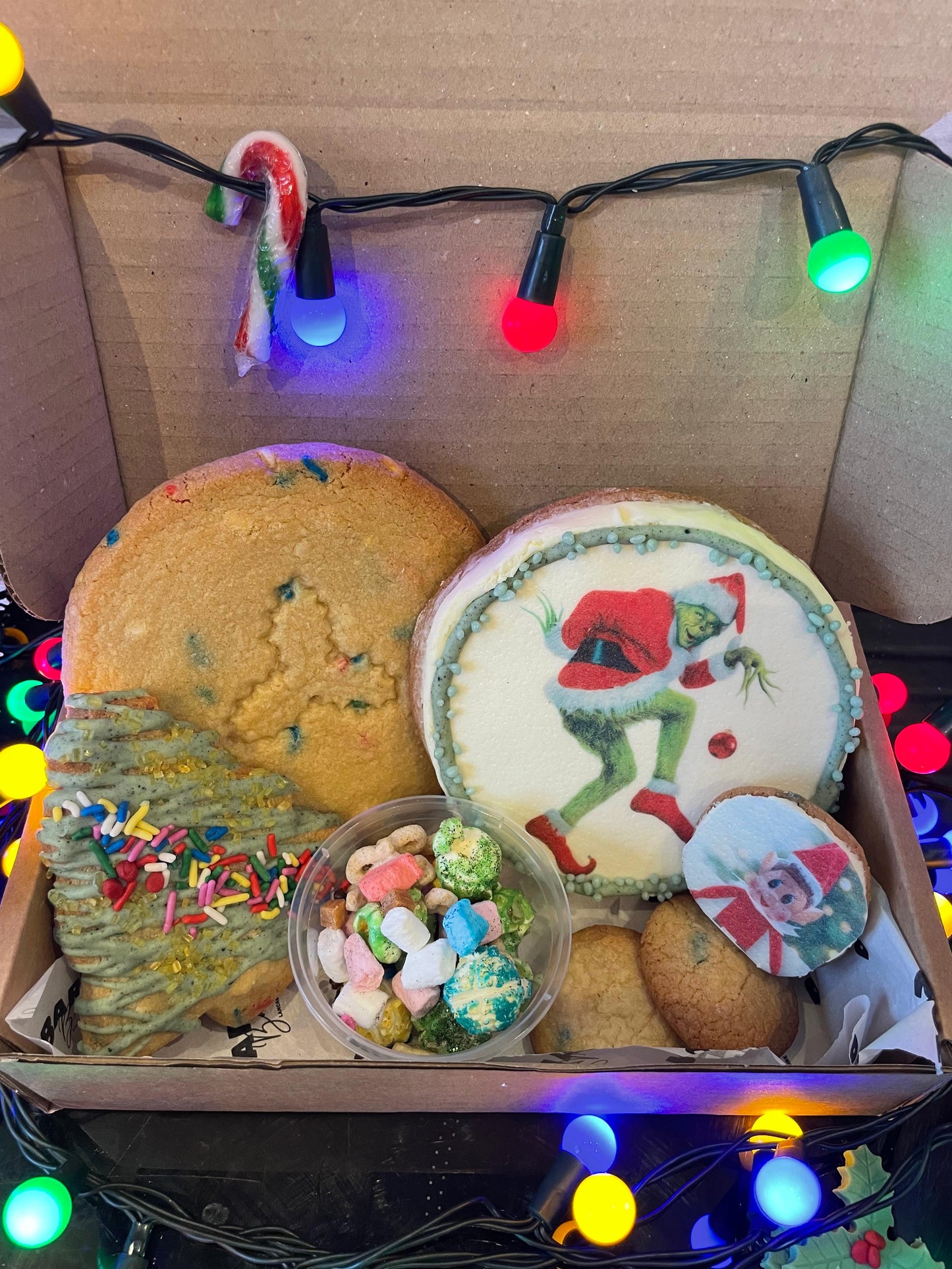 Mr. Grinch Cookie Box